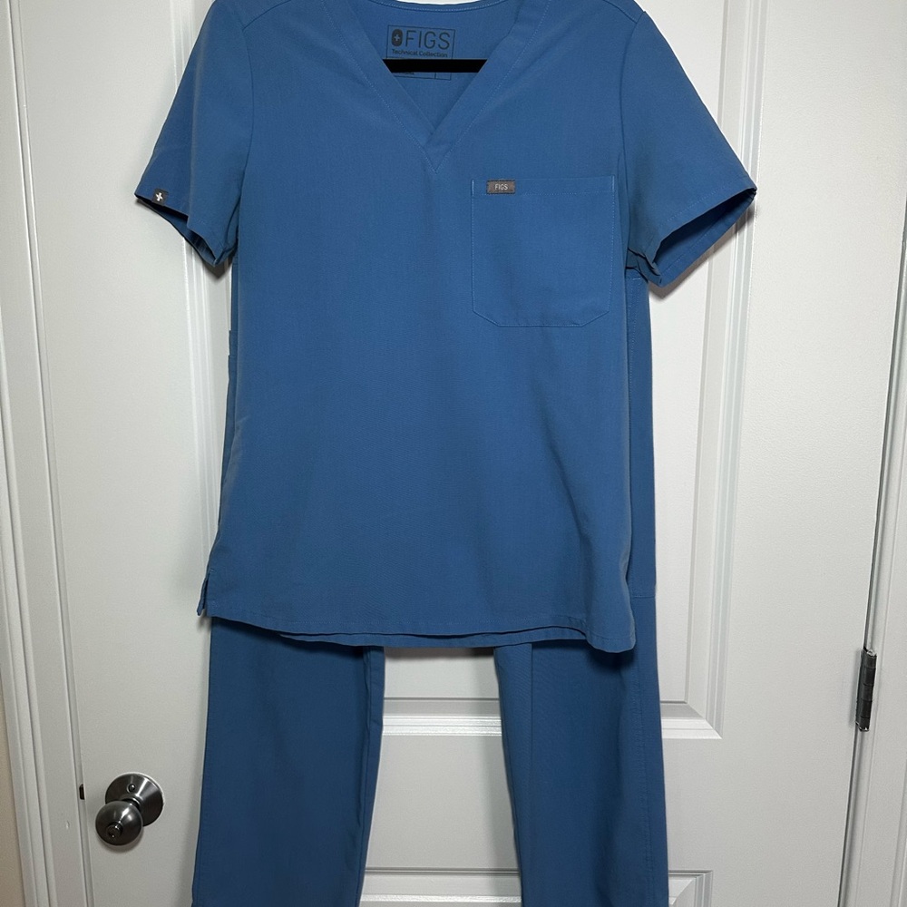 Figs Blue Scrub Set